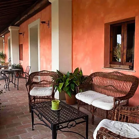 Il Borgo Del Fattore מלון פוליניו